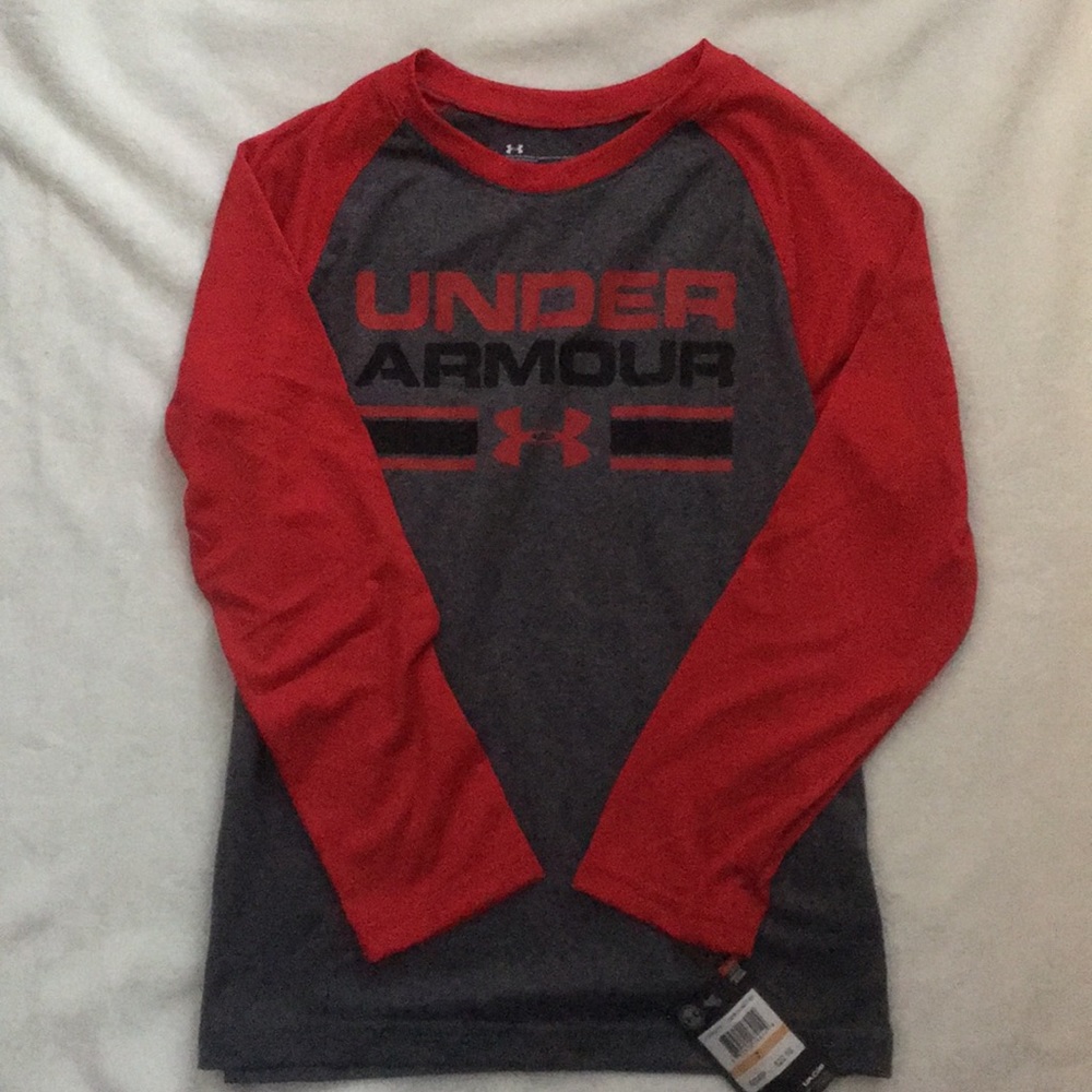 Under Armour baseball tee